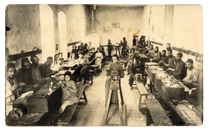 Yehia Yemini at Bezalel 1908